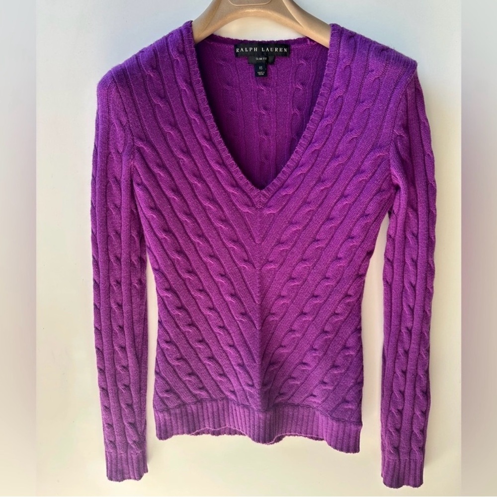 Ralph Lauren Black Label 100% Cashmere Purple V-Neck Cable Knit Sweater, XS
